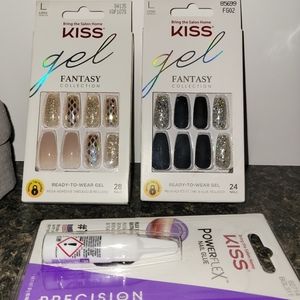 🆕️ Kiss Fantasy Collection Nails & Glue